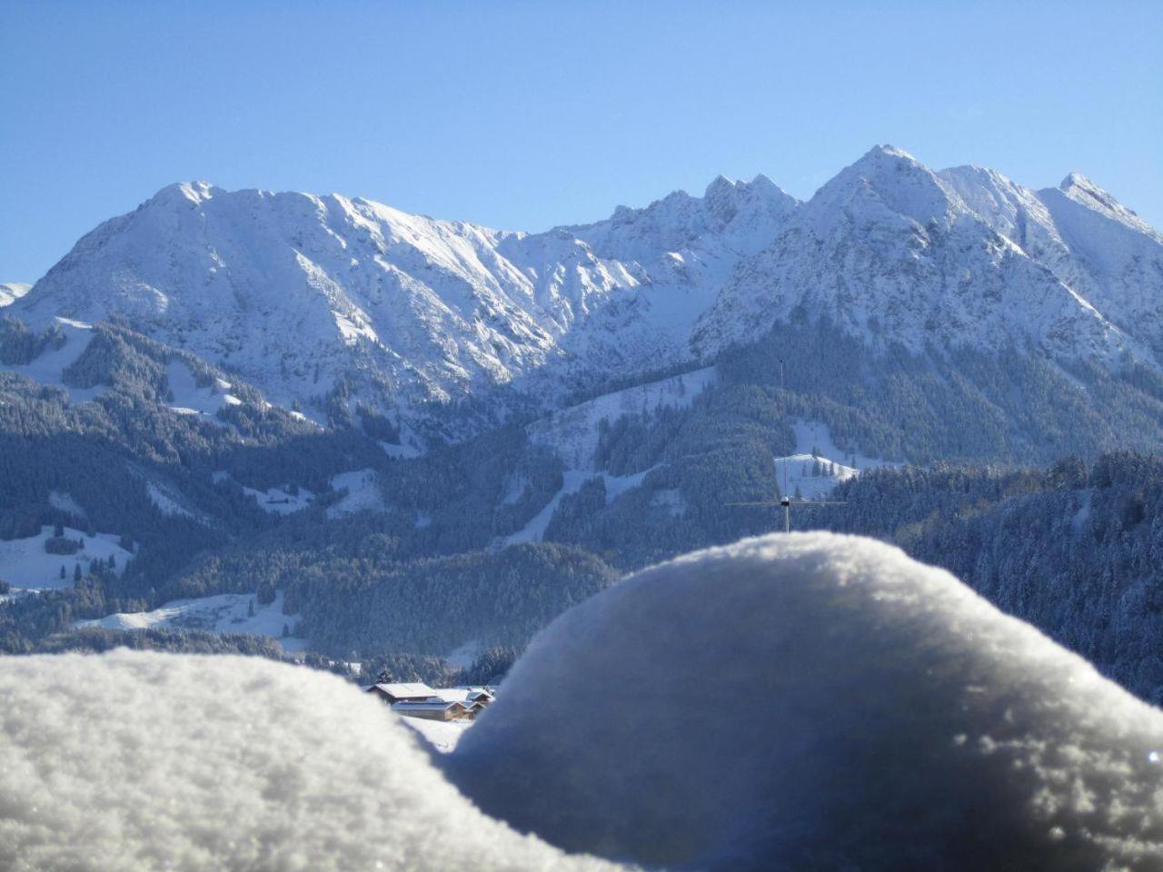 Auszeit Apartamento Obermaiselstein Exterior foto